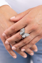 Load image into Gallery viewer, Paparazzi Soaring Santa Fe - Silver Ring
