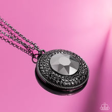 Load image into Gallery viewer, Paparazzi Demanding Director - Black Necklace

