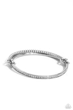Load image into Gallery viewer, Paparazzi Thrilling Texture - White Bracelet
