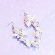 Load image into Gallery viewer, Paparazzi Fancy Flaunter - White Earrings
