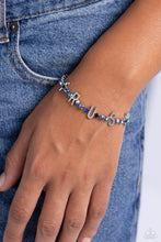 Load image into Gallery viewer, Paparazzi I Will Trust In You - Blue Bracelet
