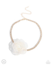Load image into Gallery viewer, Paparazzi Rosy Range - Gold Necklace
