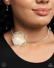 Load image into Gallery viewer, Paparazzi Rosy Range - Gold Necklace
