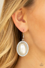 Load image into Gallery viewer, Paparazzi Celebrity Crush - White Earrings
