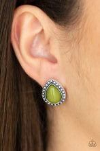 Load image into Gallery viewer, Paparazzi Boldly Beaded - Green
