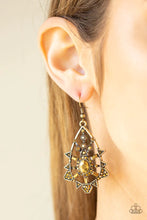 Load image into Gallery viewer, Paparazzi Gatsby Glimmer - Brass Earrings
