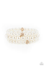 Load image into Gallery viewer, Paparazzi Here Comes The Heiress - Gold Bracelet
