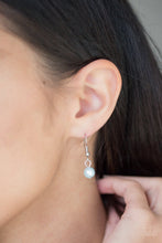 Load image into Gallery viewer, Paparazzi Chicly Classic - Blue Necklace
