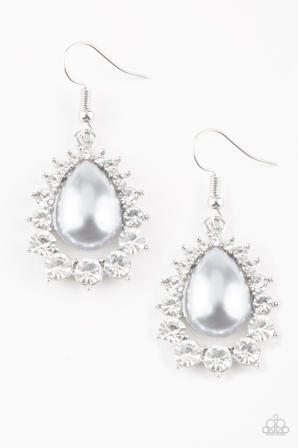 Paparazzi Regal Renewal - Silver Earrings
