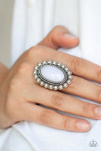 Load image into Gallery viewer, Paparazzi Ready To Pop - Silver
