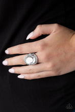 Load image into Gallery viewer, Paparazzi Queen Scene - White Ring
