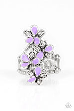 Load image into Gallery viewer, Paparazzi Climbing Gardens - Purple Ring
