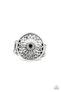 Paparazzi Mandala Magnificence - Green Ring