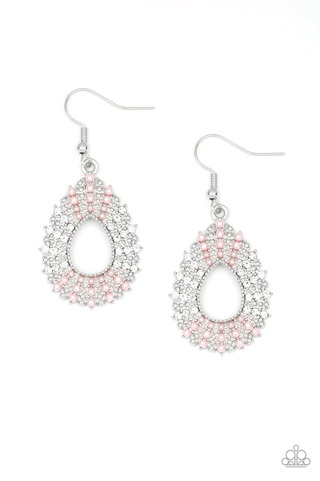 Paparazzi Diva Dream - Pink Earrings